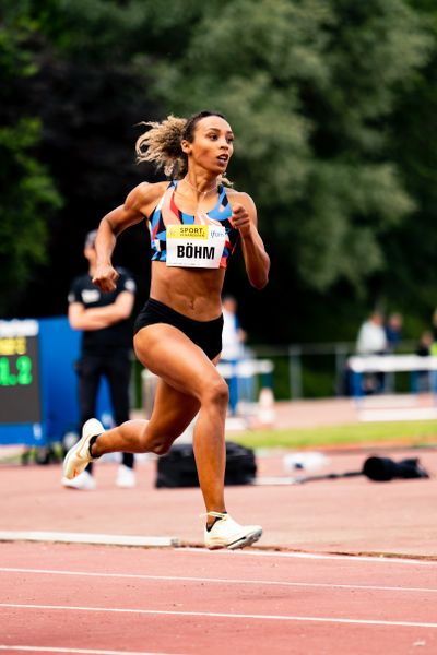 Djamila Boehm (LC Rehlingen) ueber 400m Huerden am 28.05.2022 waehrend der World Athletics Continental Tour IFAM Oordegem in Oordegem